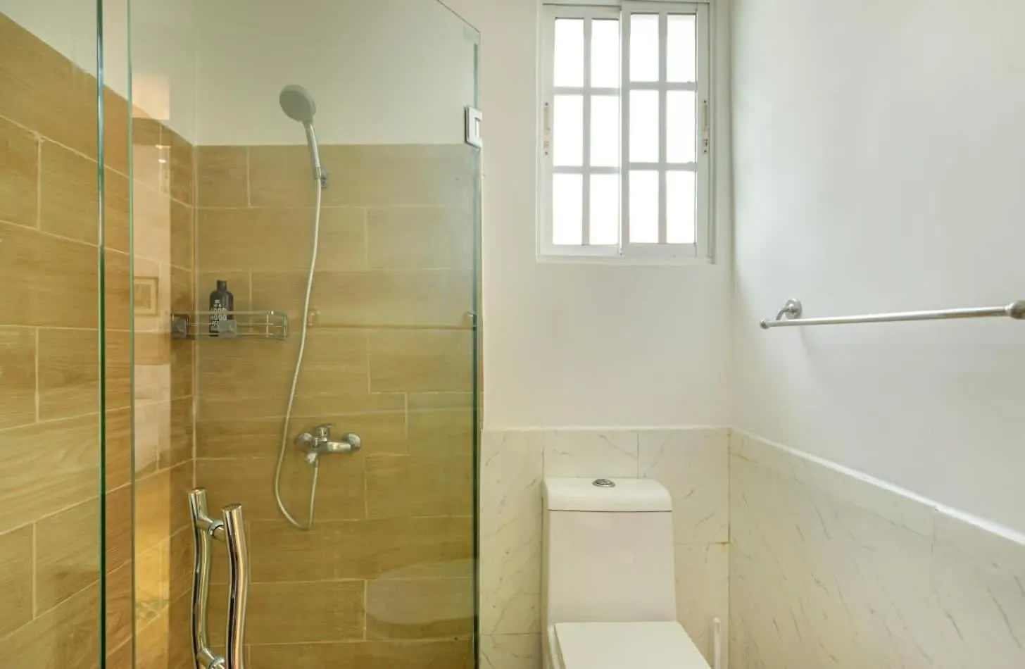 Villa Rosa: Modern Colonial Home With Pool Juan Dolio